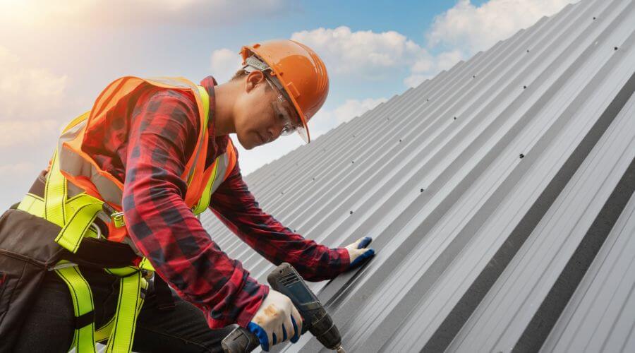 Professional residential roofers in Sheridan, TX